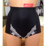 Ada tehermentesítő melltartó, fekete